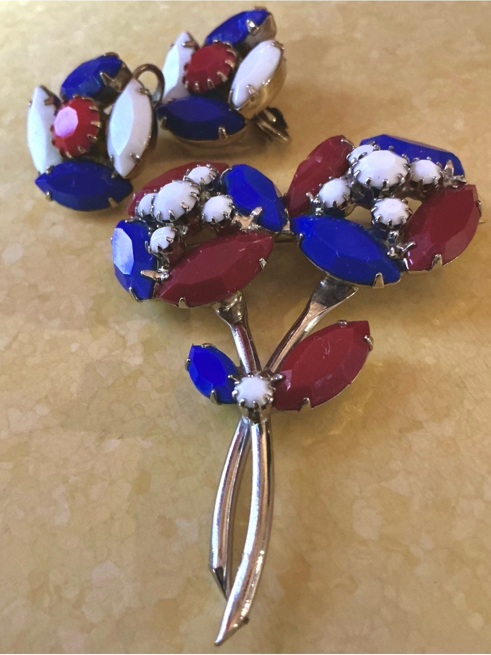 Vintage Americana Flower Spray Brooch Red White Blue Milk Glass Clip on Earrings